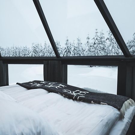 Pyhän Asteli Log Cottages Pyhätunturi Exteriör bild