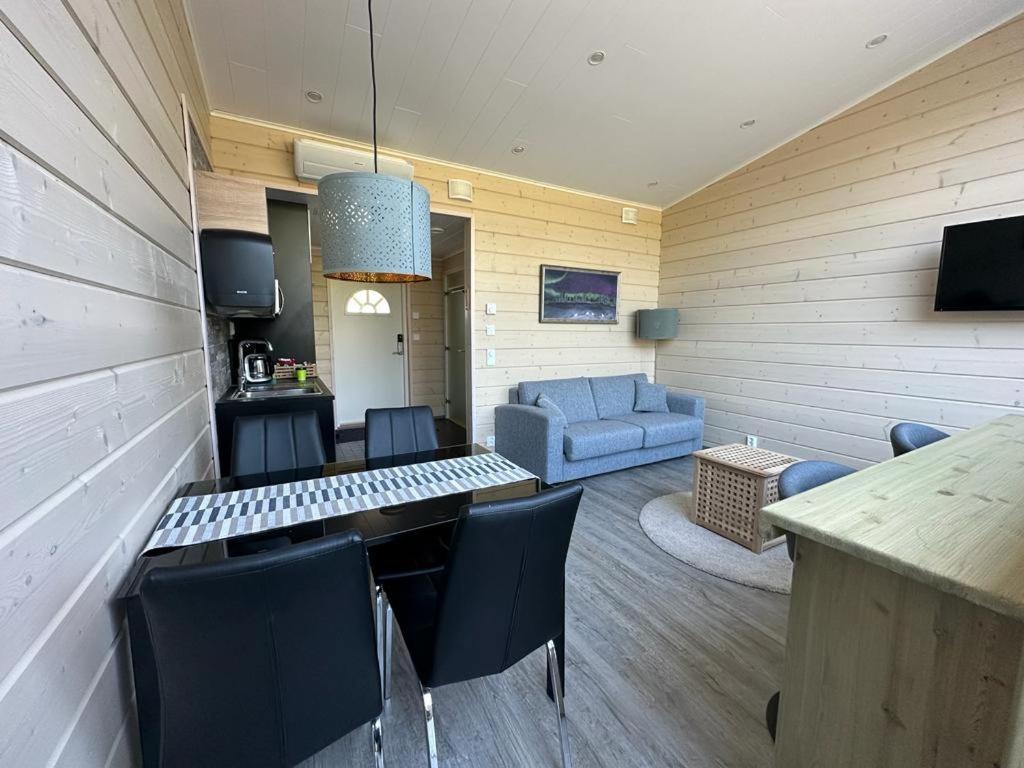Pyhän Asteli Log Cottages Pyhätunturi Exteriör bild