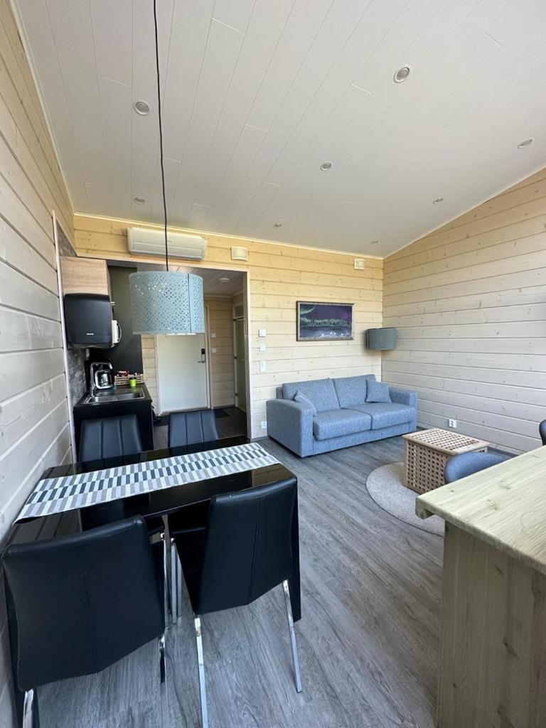 Pyhän Asteli Log Cottages Pyhätunturi Exteriör bild